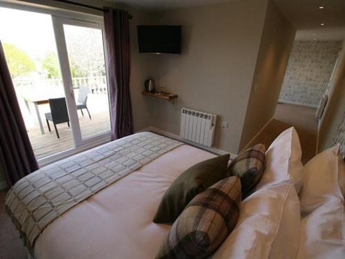 The Fox & Hounds Hotel Swindon Szoba fotó